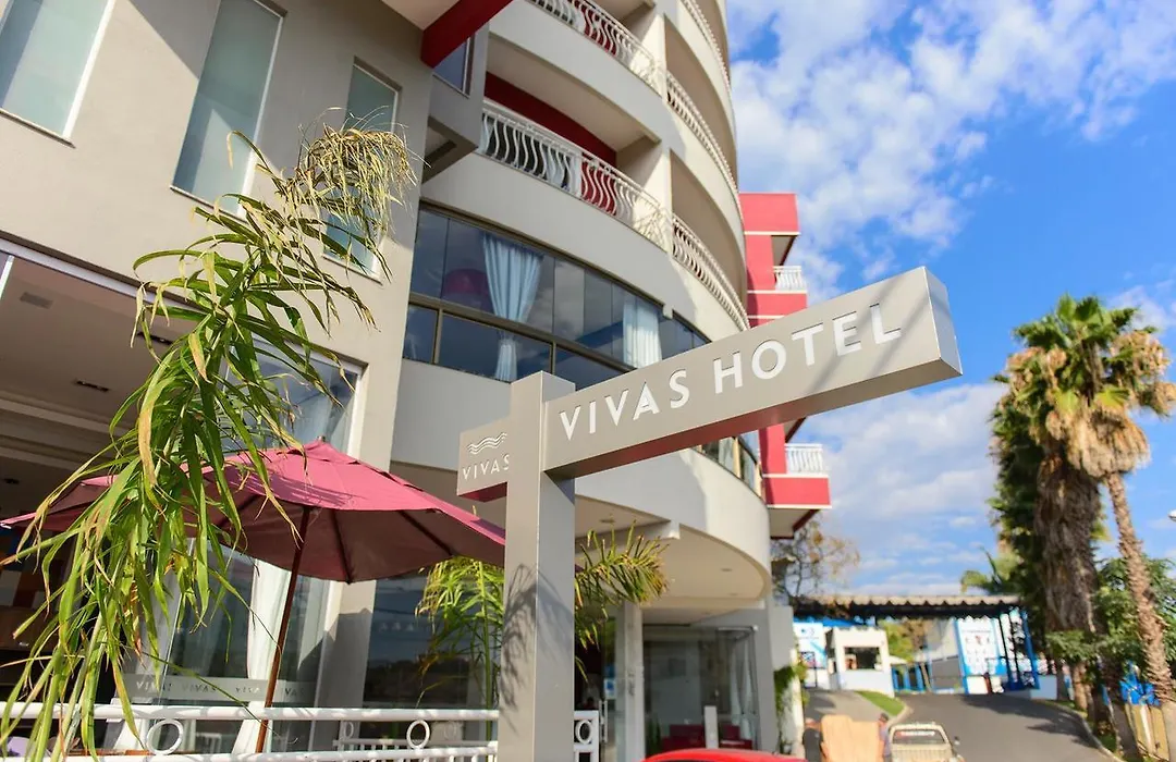 Vivas Hotel e Casa-1