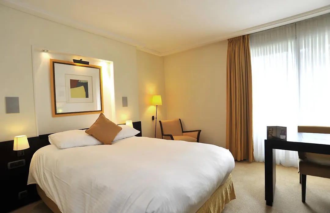 Parker Hotel Brussels Airport-1