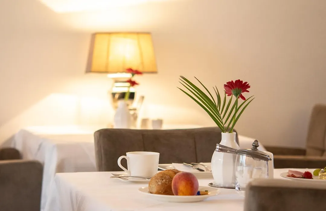 Gartenhotel Luisental-1