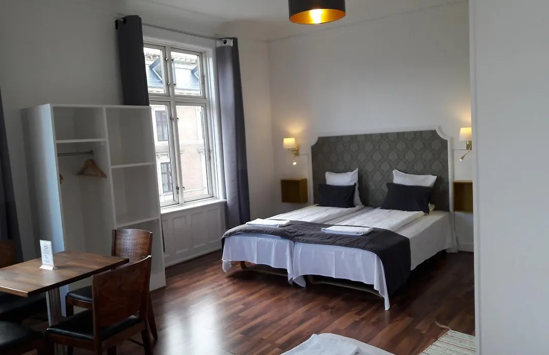 Hotel Loven-1