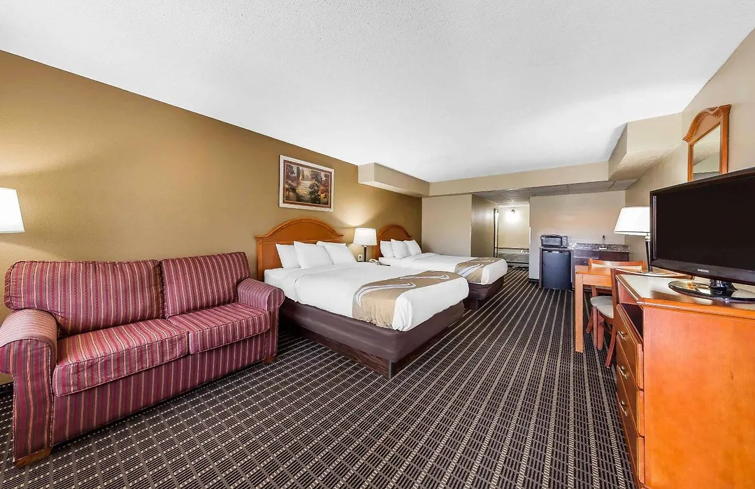 Quality Inn & Suites Sevierville - Pigeon Forge-1