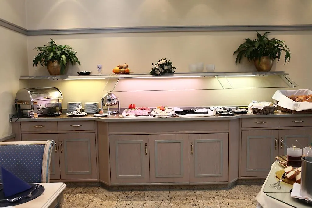 Hotel Ambiente Garni-1