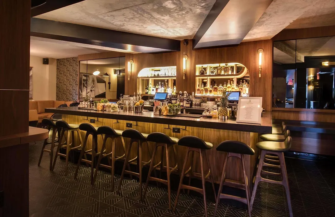 Hotel Henri Ny-1