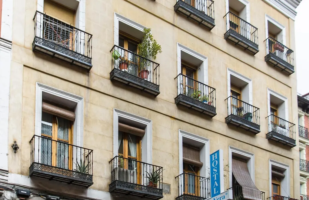 Hostal La Vera-1