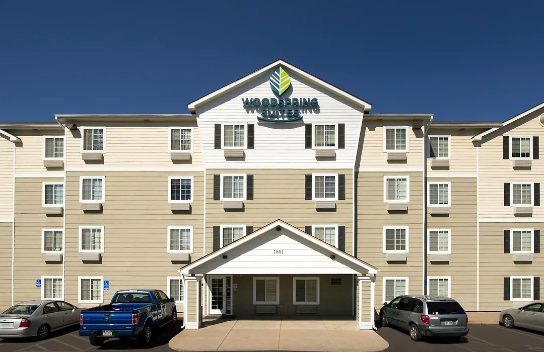 Woodspring Suites Topeka-1