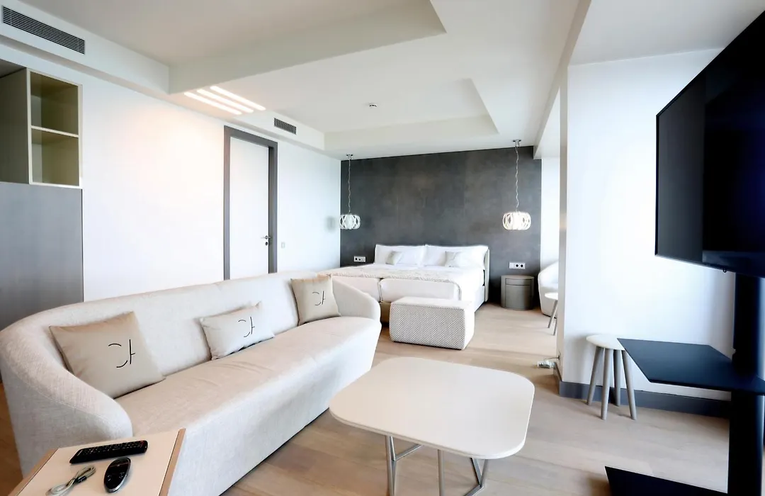 Cosmo Apartments Platja D'Aro-1