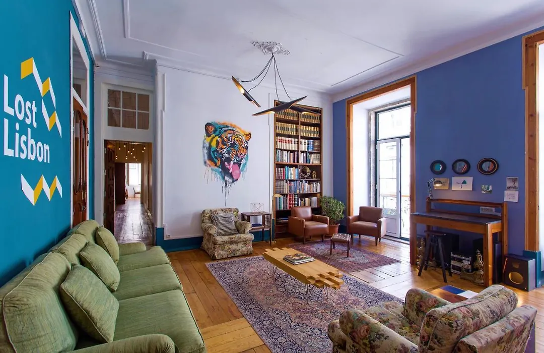 Lost Lisbon :: Chiado House-1