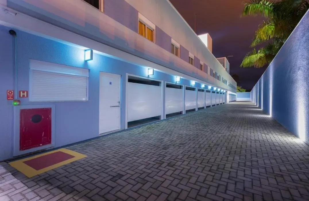 Azure Motel (Adults Only)-1