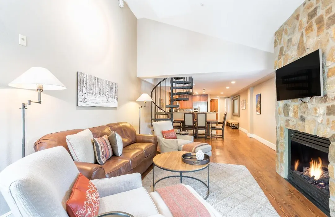 Affordably Priced 2 Bedroom - Riverclub2Br-1