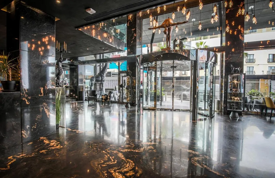 H Hotel & Spa - Adults Only-1