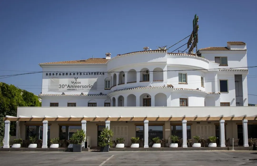Hotel Las Yucas-1