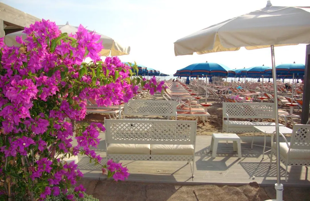Hotel Garden-1