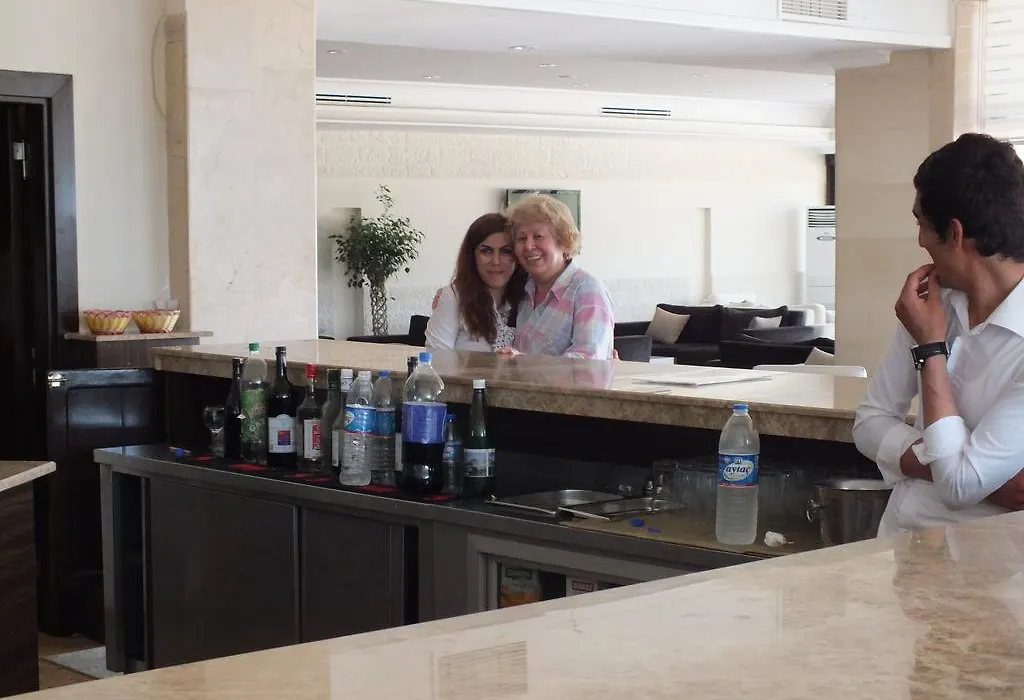Hotel Suix Lara-1