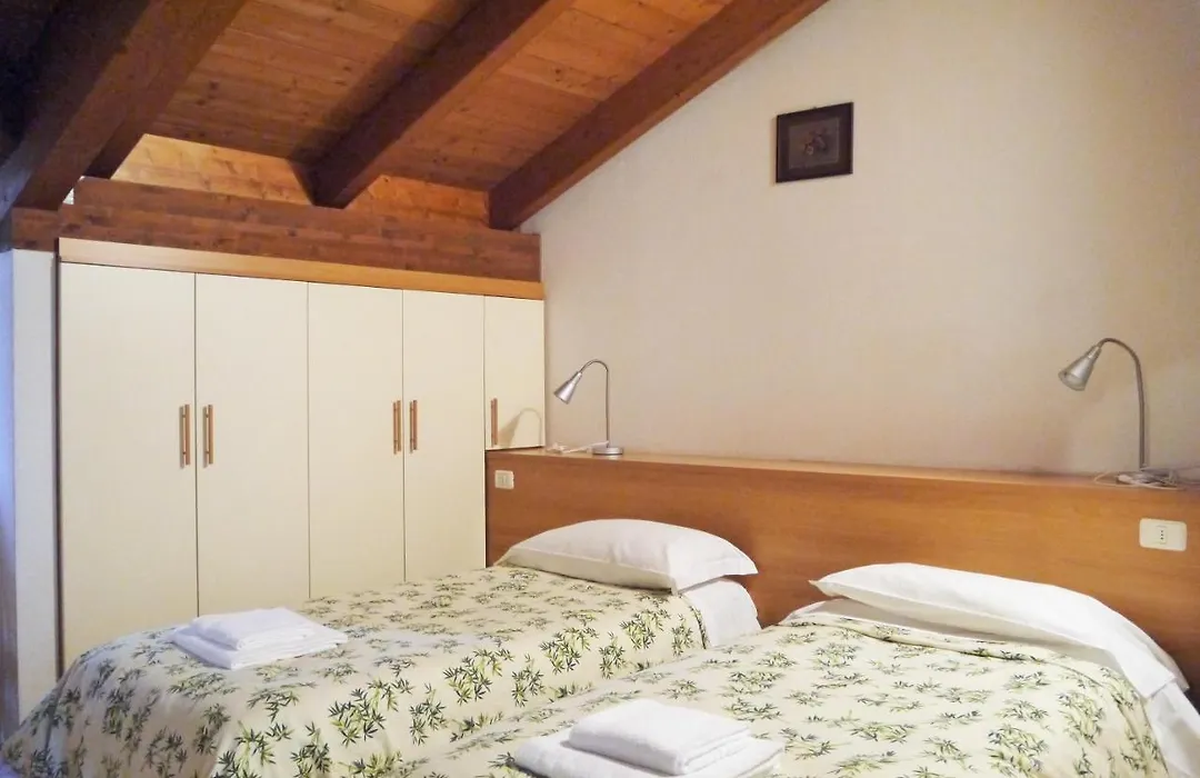 Hotel Oasi-1