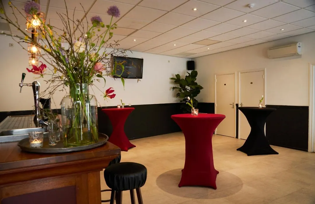 Hotel Brasserie De Kaai-1