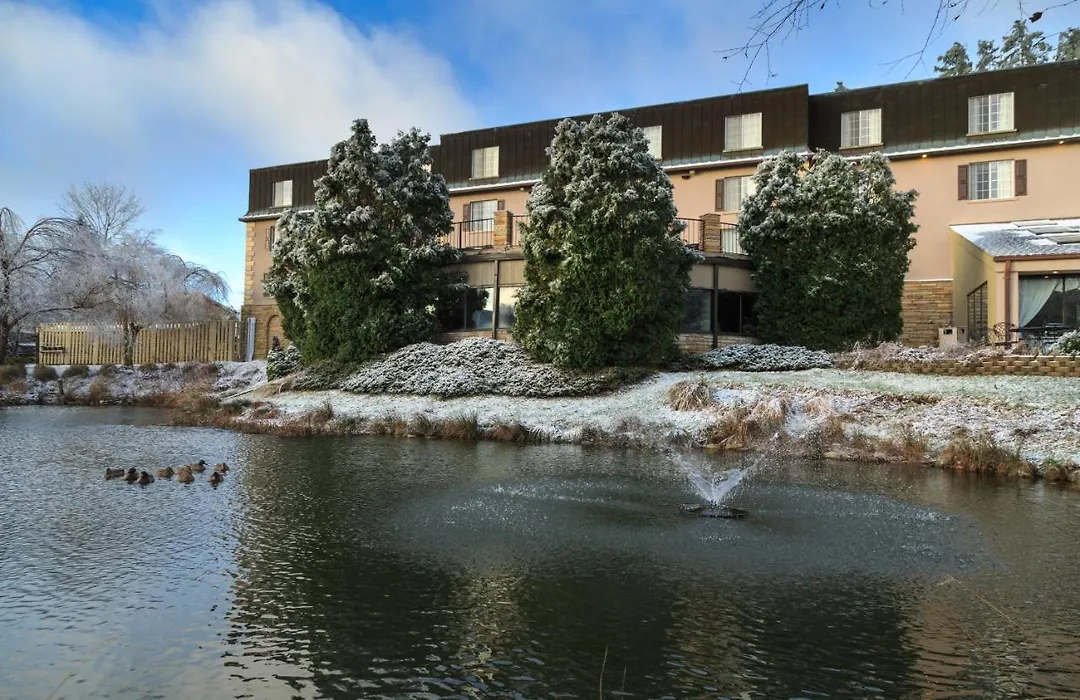 Meadowbrook Inn-1