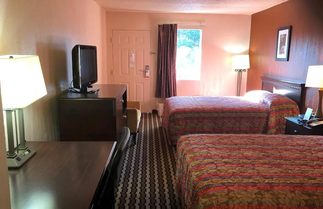 Guest Inn-1
