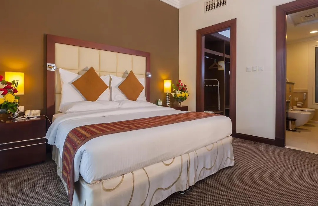Flora Park Deluxe Hotel Apartments-1