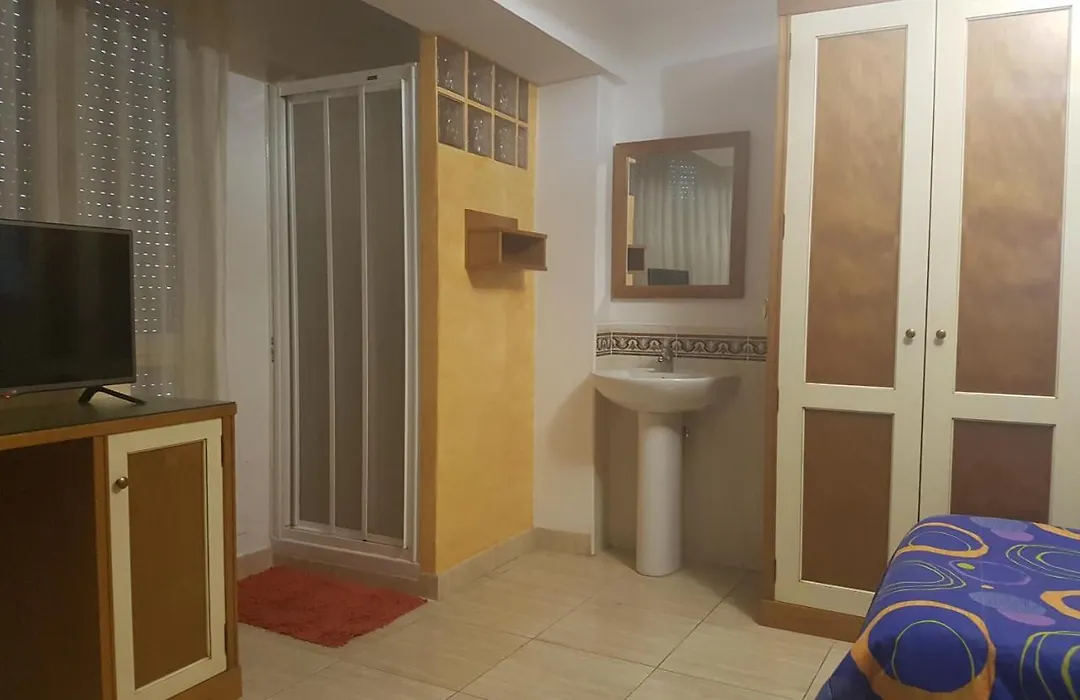 Hostal Conchi-1