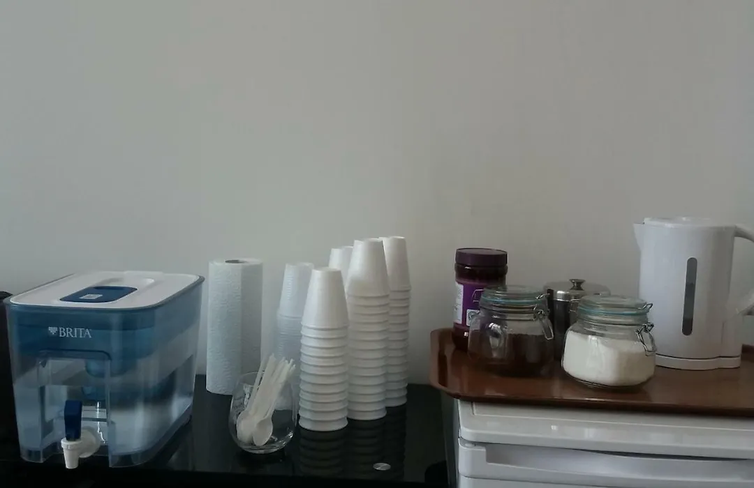 Comfort Inn Notting Hill-1