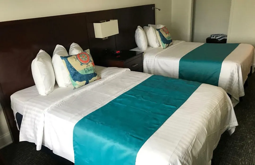 Hotel Pensacola-1