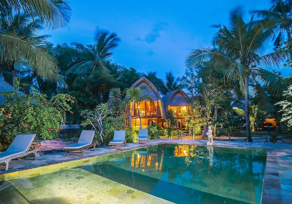 Sukanusa Luxury Huts-1