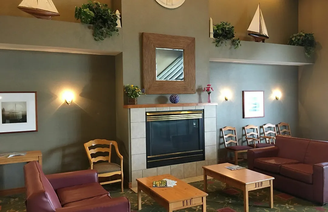 Comfort Inn Port Huron-1