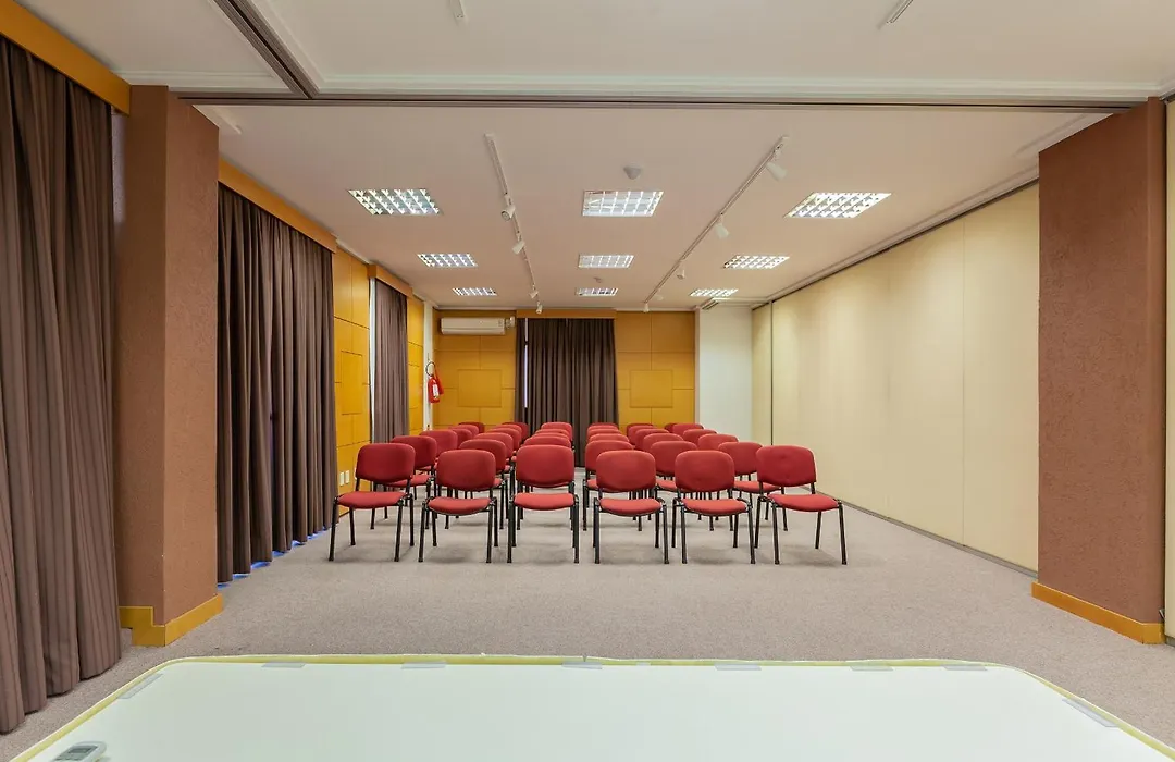 Tri Hotel Executive Criciuma-1