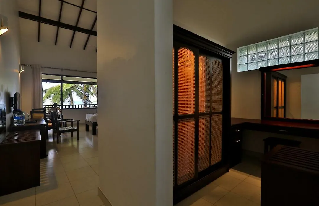Sea Rock Villa-1