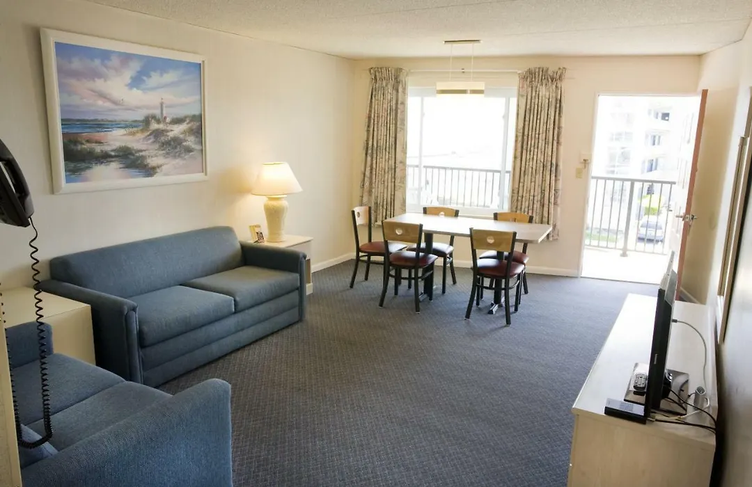 Aloha Oceanfront Motel-1
