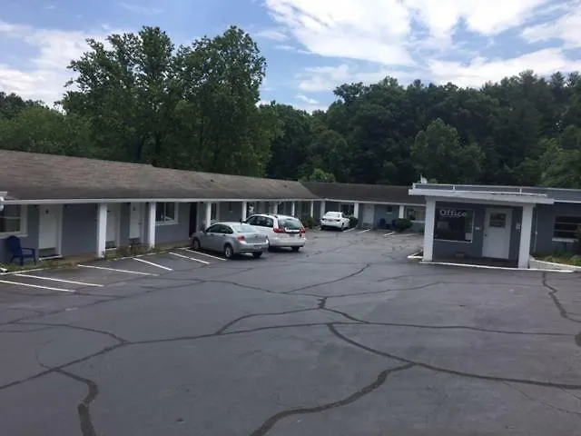 Hilltop Inn-1
