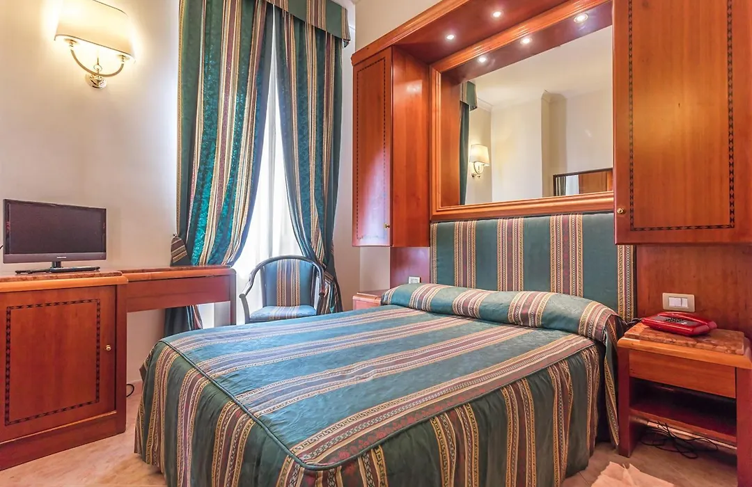 Raeli Hotel Regio-1
