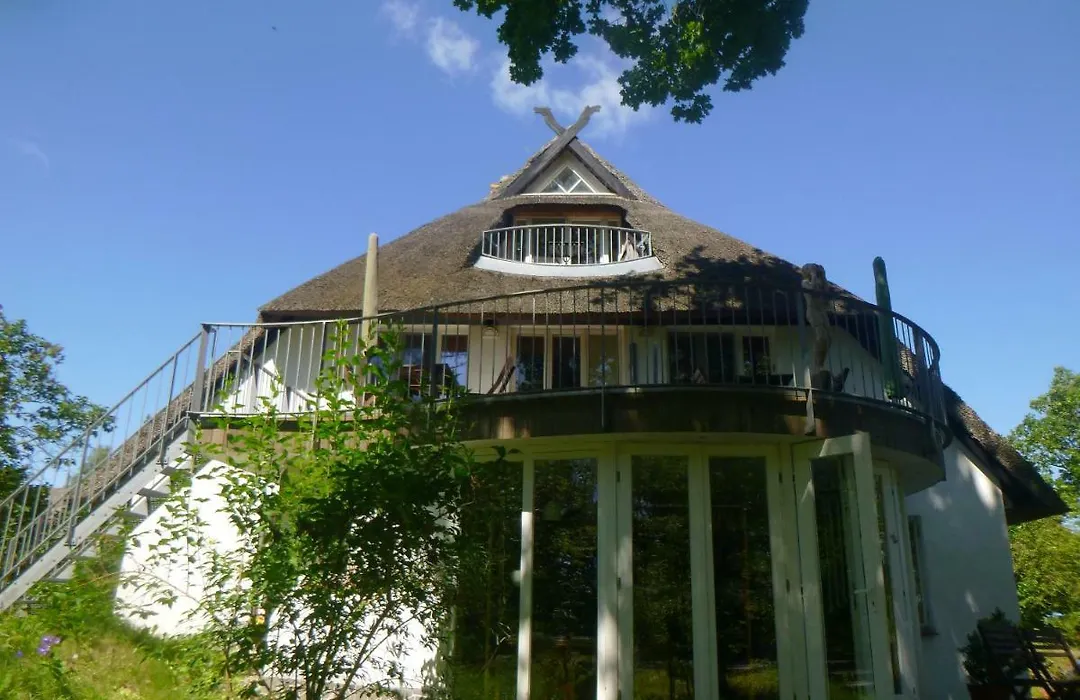 Alte Weberei Ahrenshoop - Ort der Erholung-1