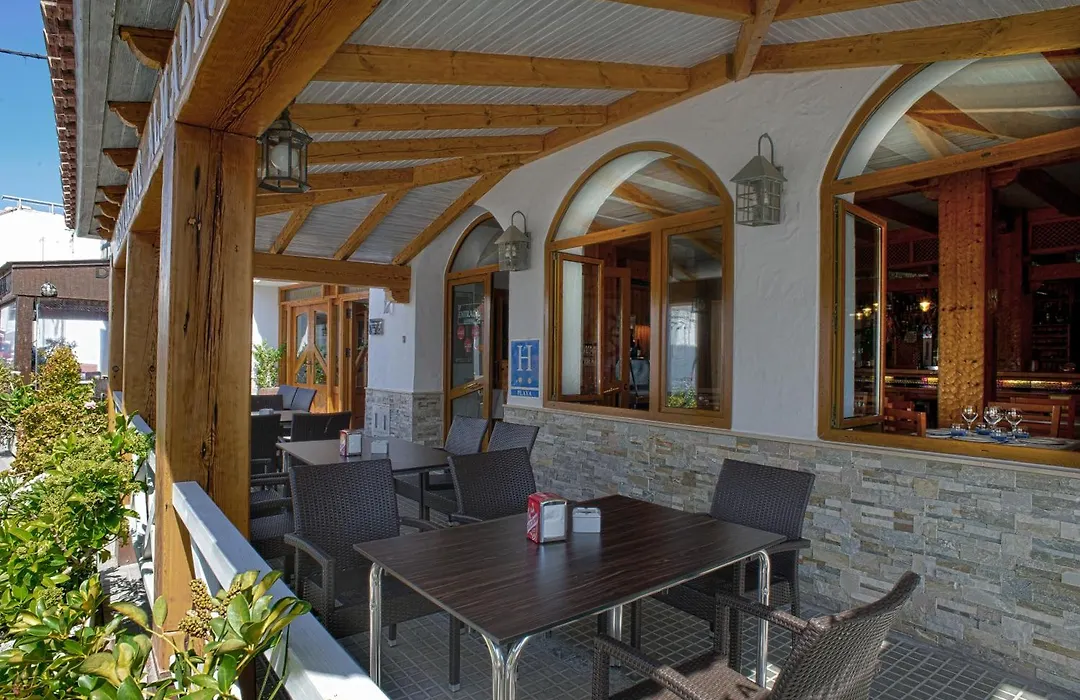 Hotel Almadraba-1