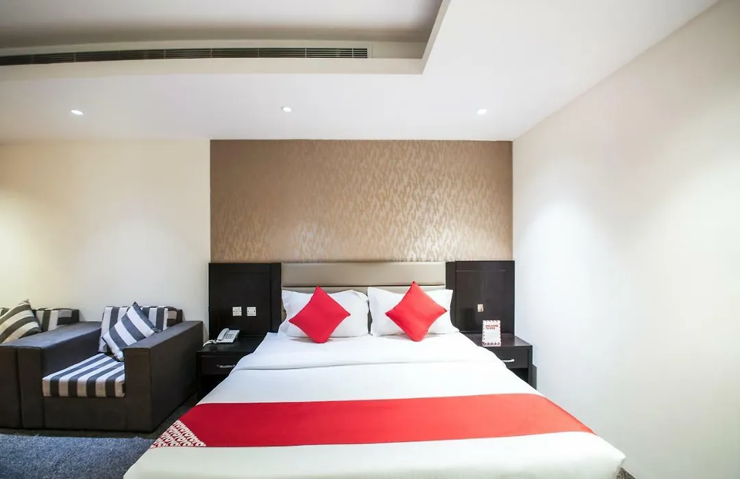 Oyo 200 Majestic Homes-1