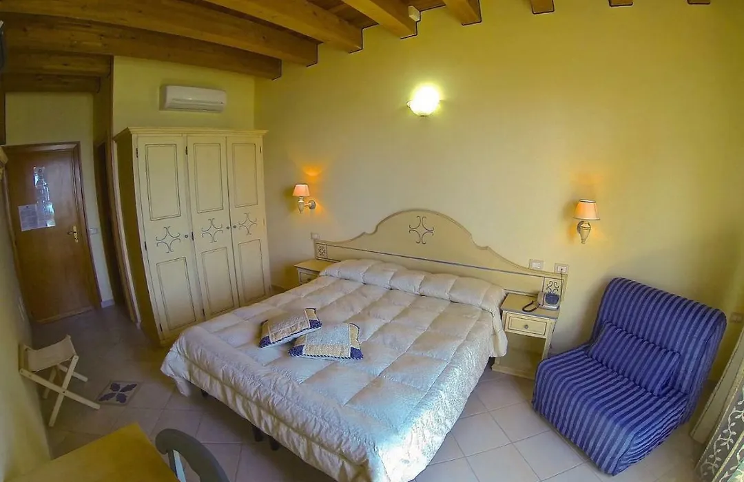 Hotel La Nave-1