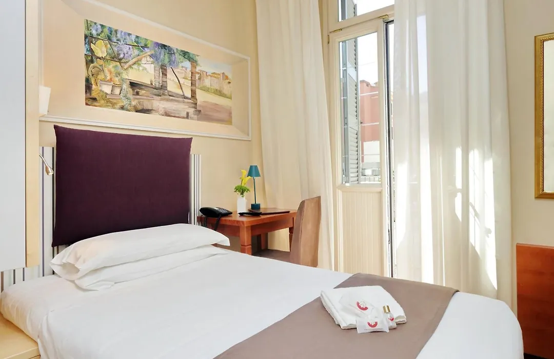 Hotel Camelia-1