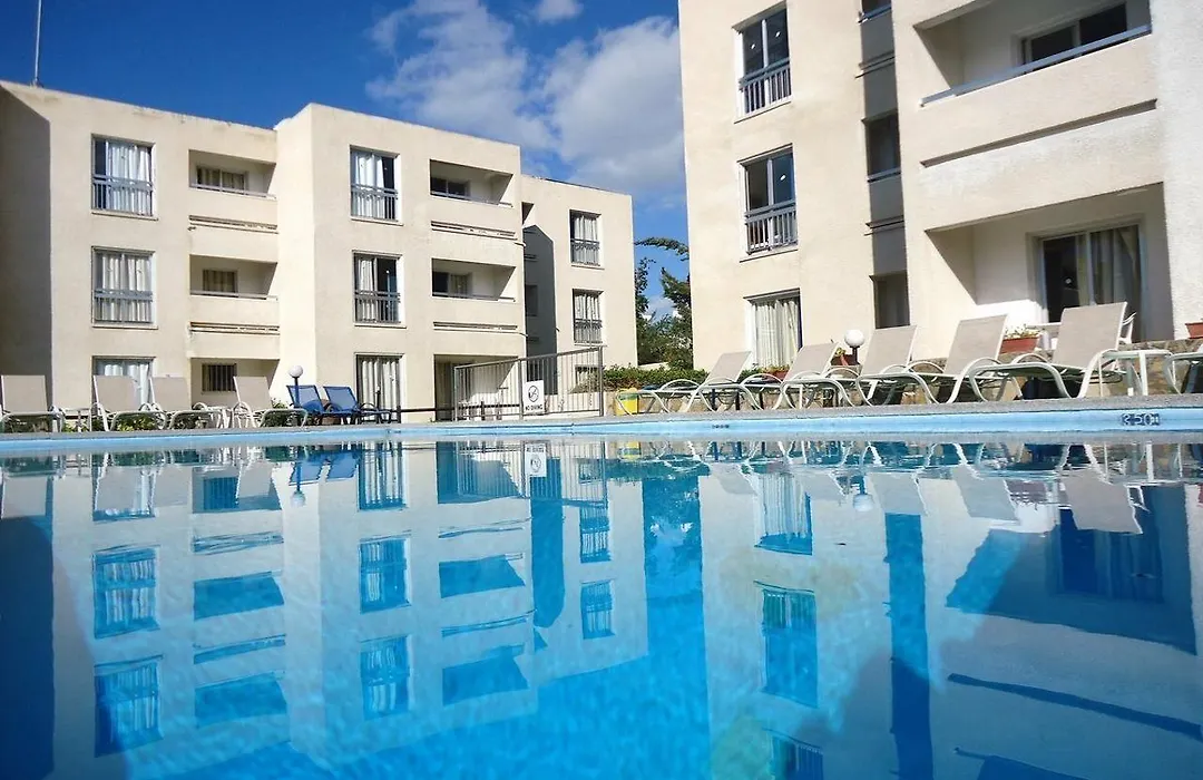 Daphne Hotel Apartments (Adults Only)-1