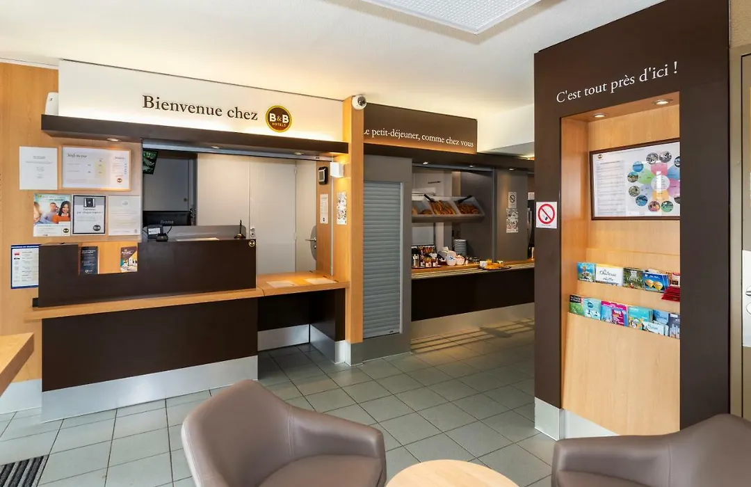 B&B HOTEL Angers 1 Beaucouzé-1