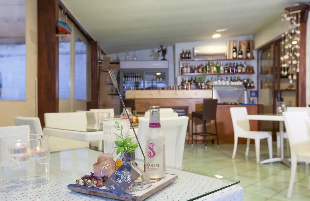 Hotel Residence Villa Anna-1