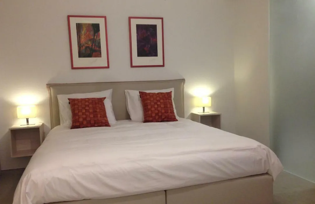 Comfort Aan Zee Guestrooms-1