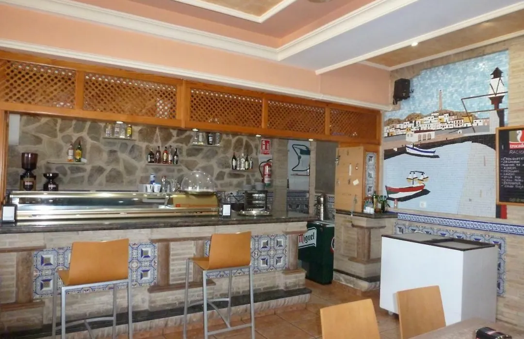 Hostal Cortés-1