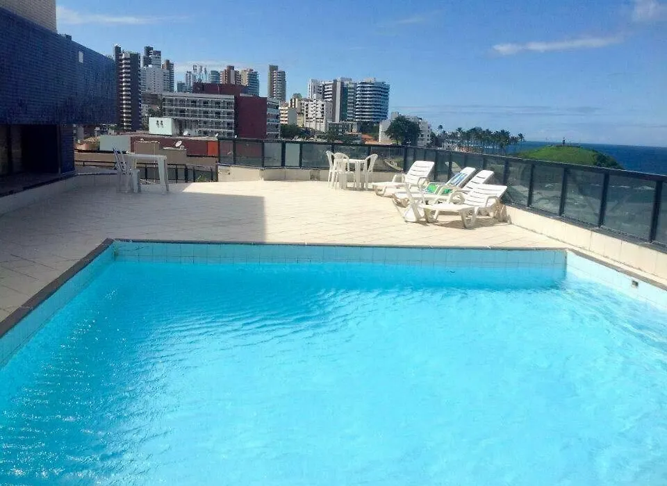 Flat Farol da Barra-1