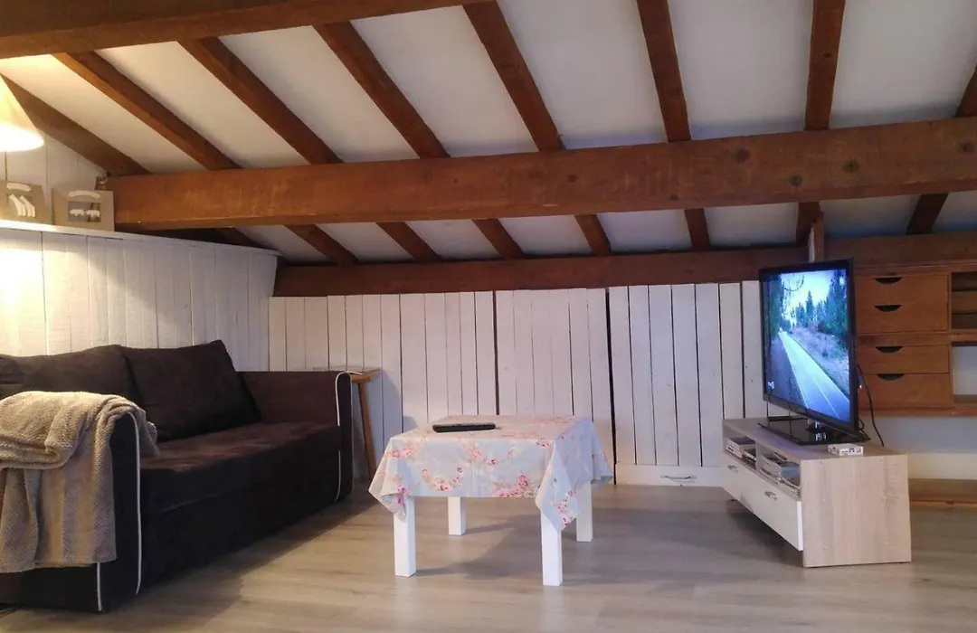 Suite L'Escoundudo-1
