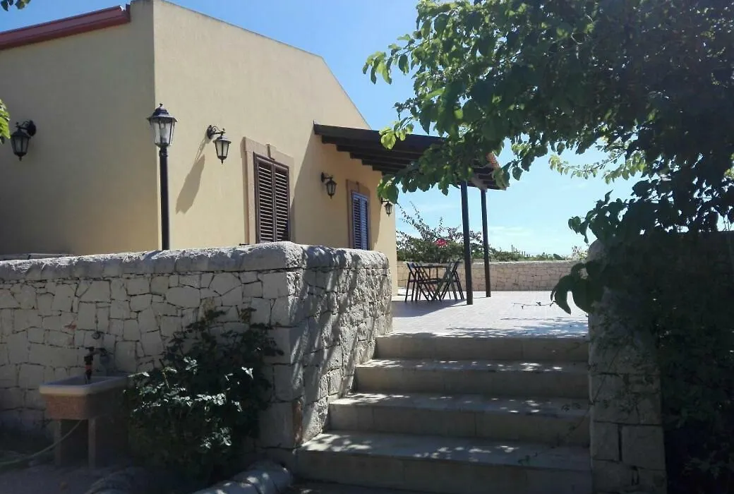 Il Poggetto Marzamemi B&B-1