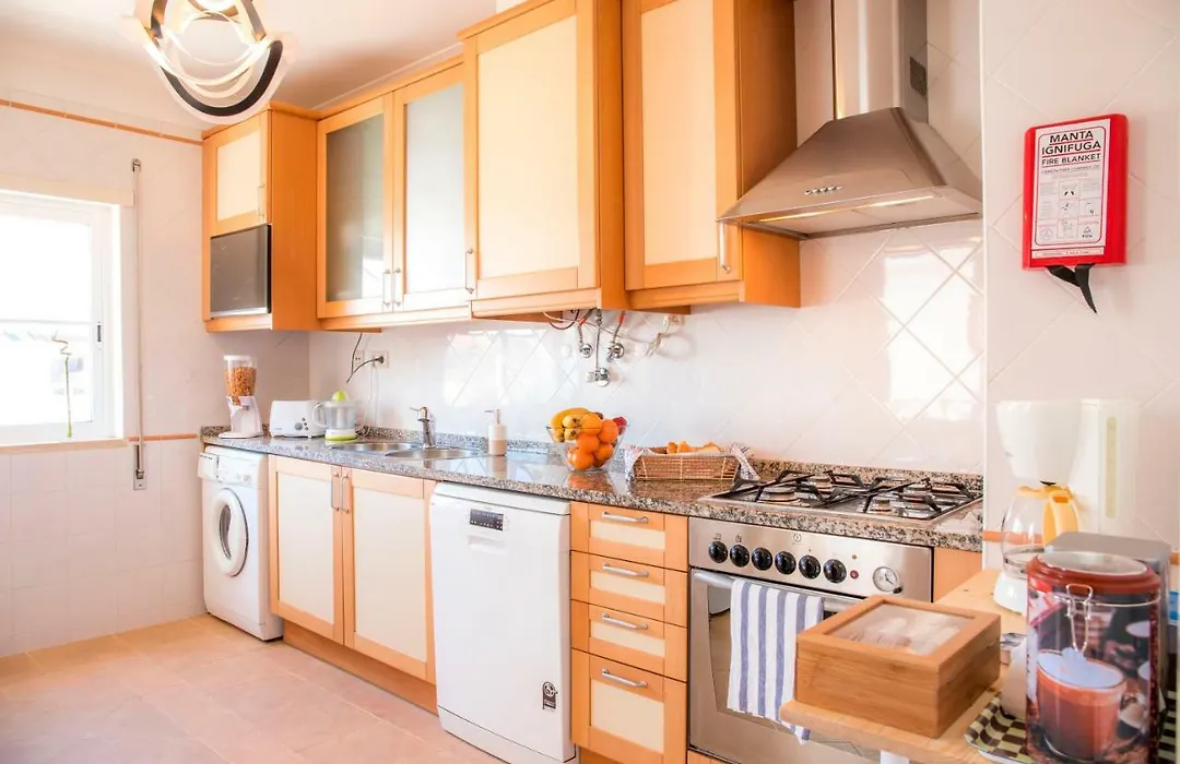 Vinyl Flat Bed & Breakfast - Rooms-1