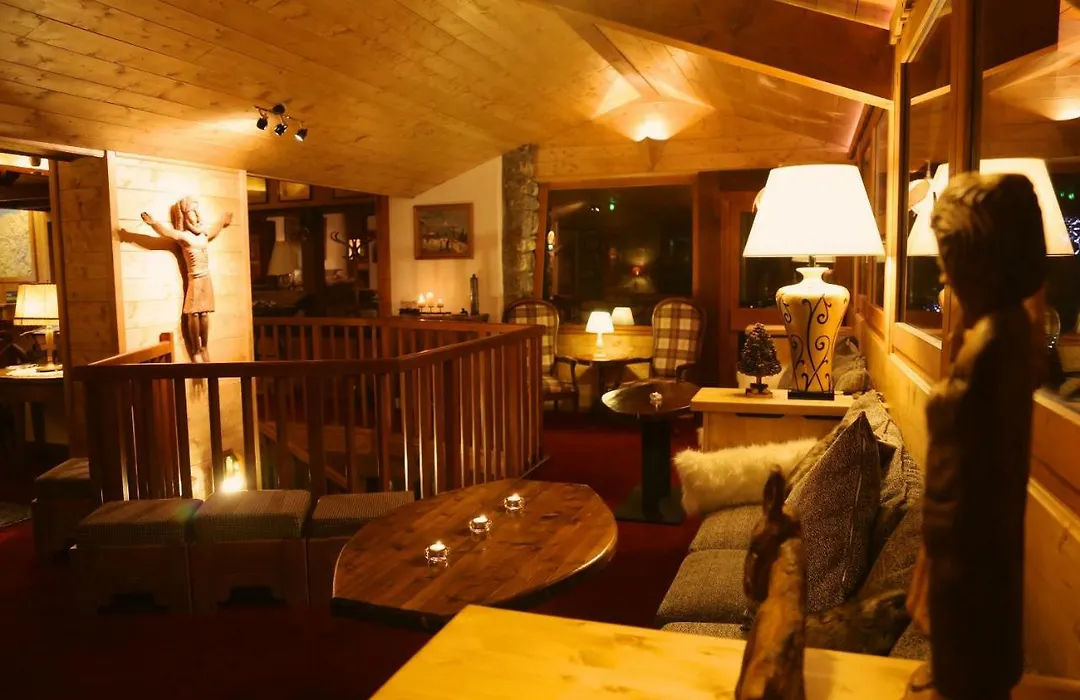 Hotel & Spa Le Dahu-1