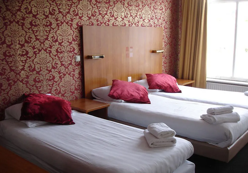 Hotel 74-1