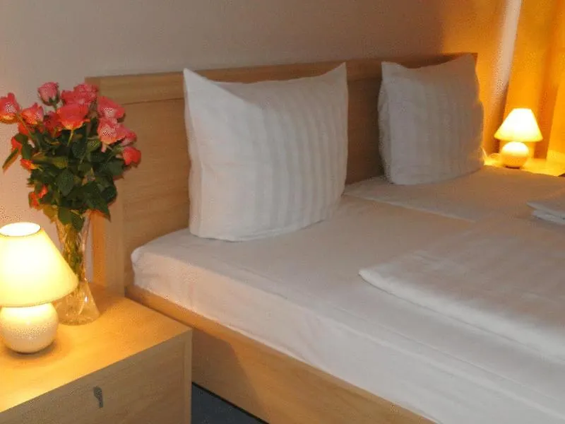 Hotel De Ela-1