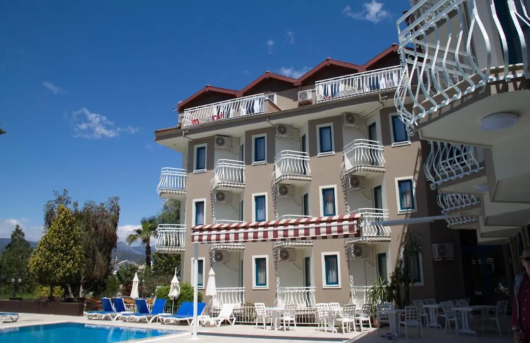 Remer Hotel-1